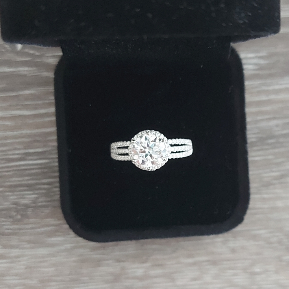 2 Carat Round Moissanite Platinum and Rhodium Plated 925 Silver Ring - Picture 5 of 14